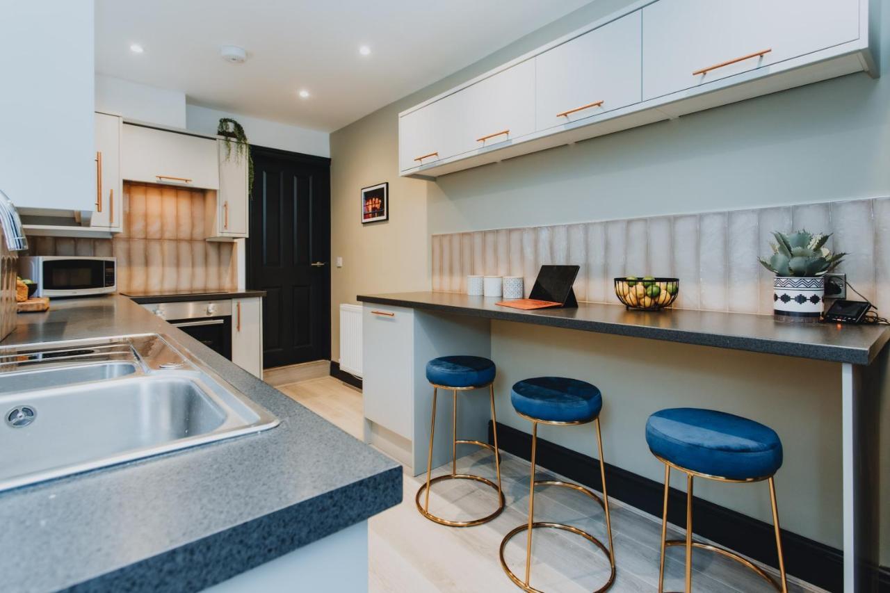 Townhouse House Ideal Contractors In Rugby Esterno foto