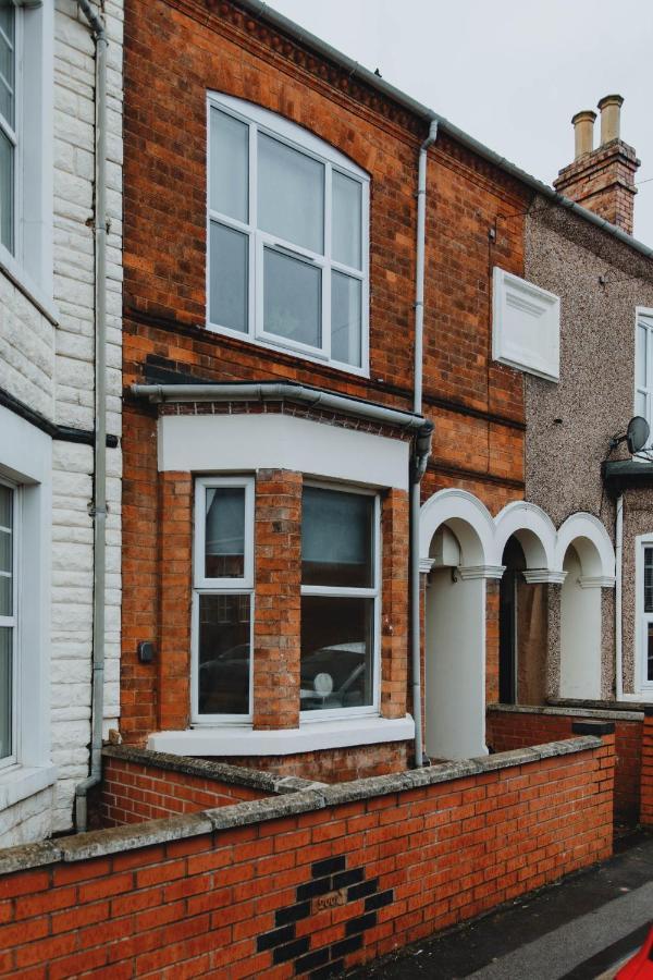 Townhouse House Ideal Contractors In Rugby Esterno foto